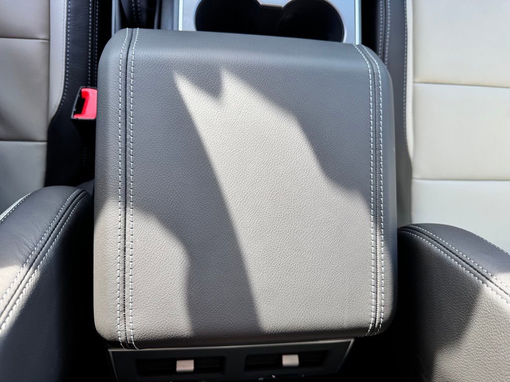 New 2025 INEOS Grenadier Fieldmaster Edition image 15