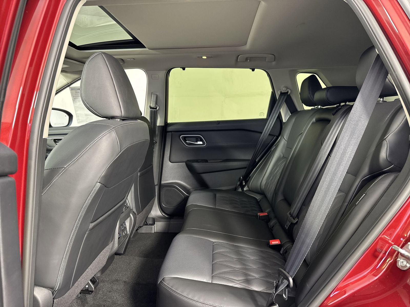 New 2026 Nissan Rogue Platinum w/ Platinum Premium Package image 23