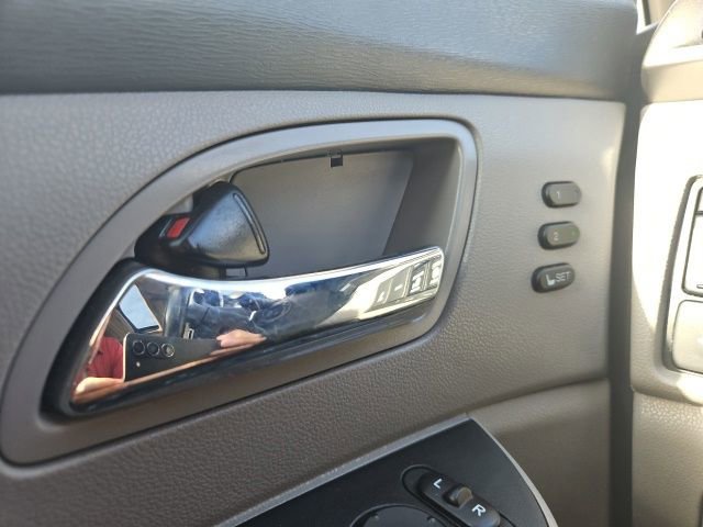 Used 2016 Honda Odyssey Touring Elite image 47