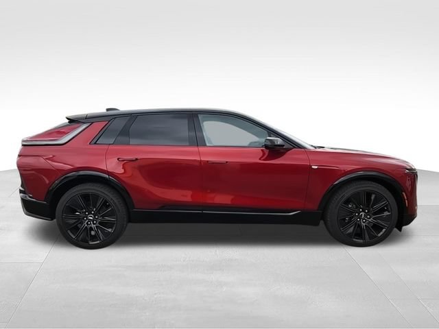 New 2026 Cadillac Lyriq Signature Sport AWD/4WD image 9