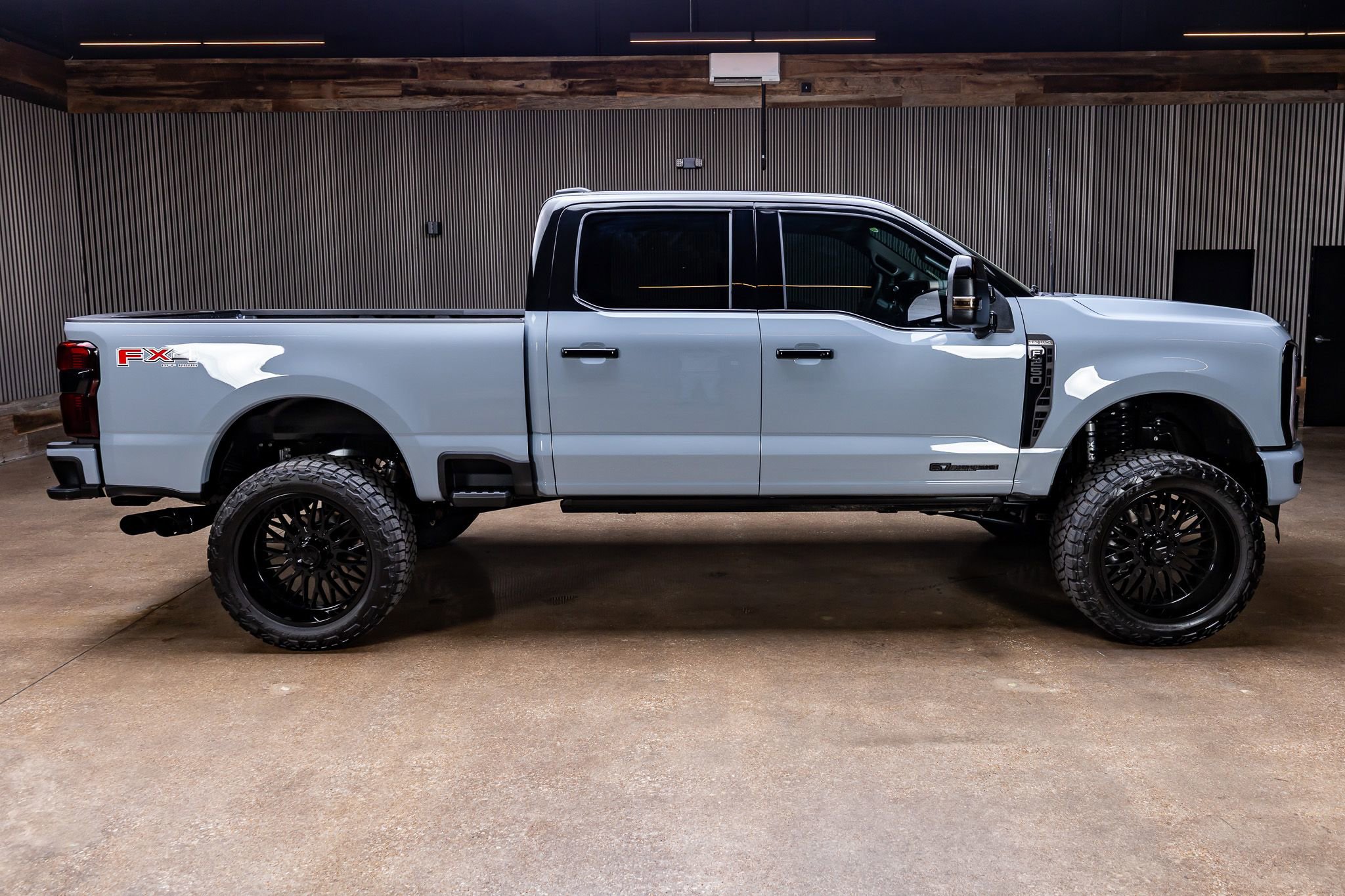 Used 2026 Ford F250 King Ranch w/ Chrome Package image 11