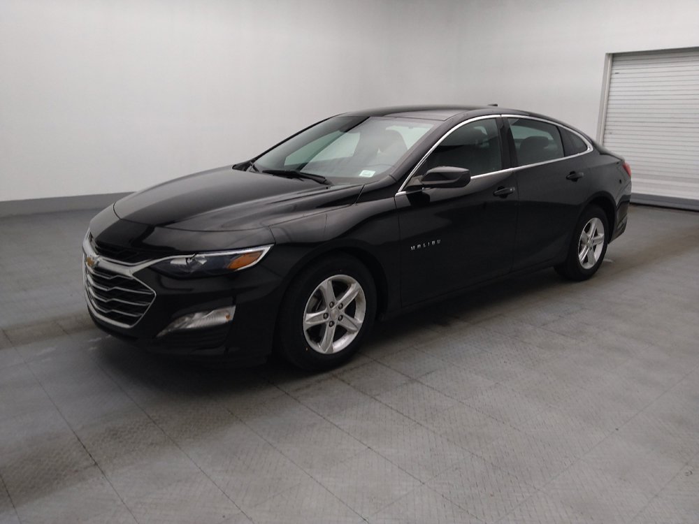 Used 2025 Chevrolet Malibu LT FWD image 2