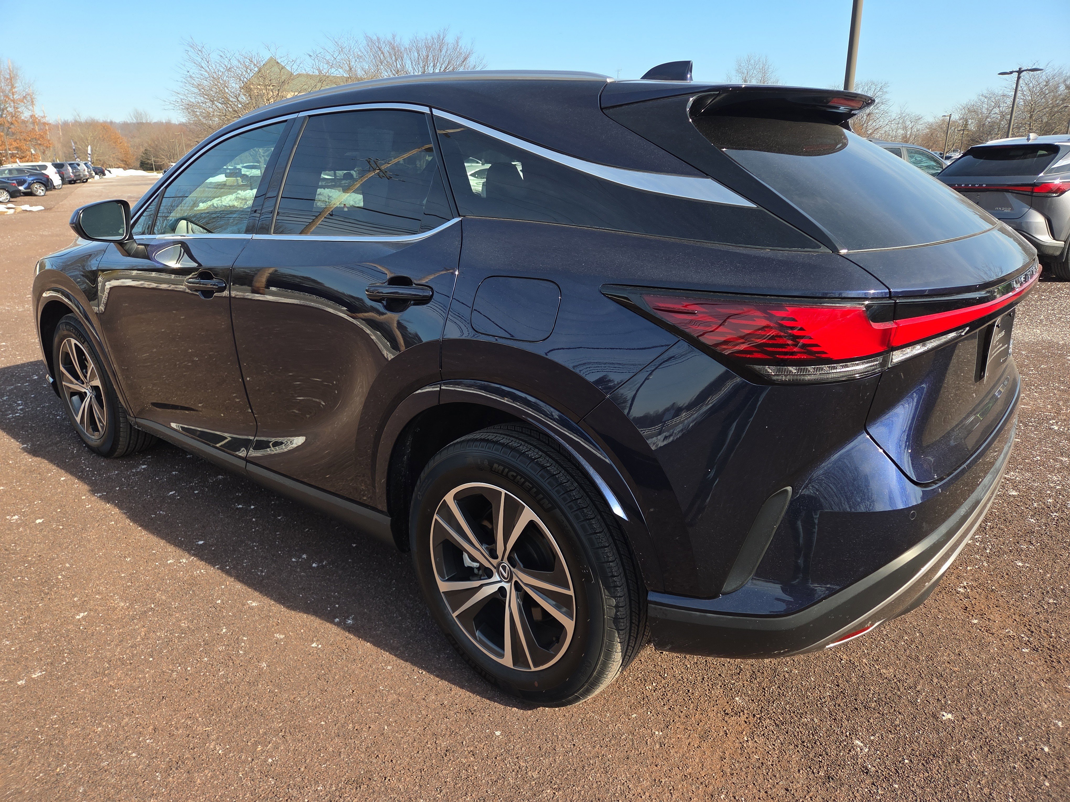 Used 2024 Lexus RX 350 Premium w/ Accessory Package (Z1) image 5