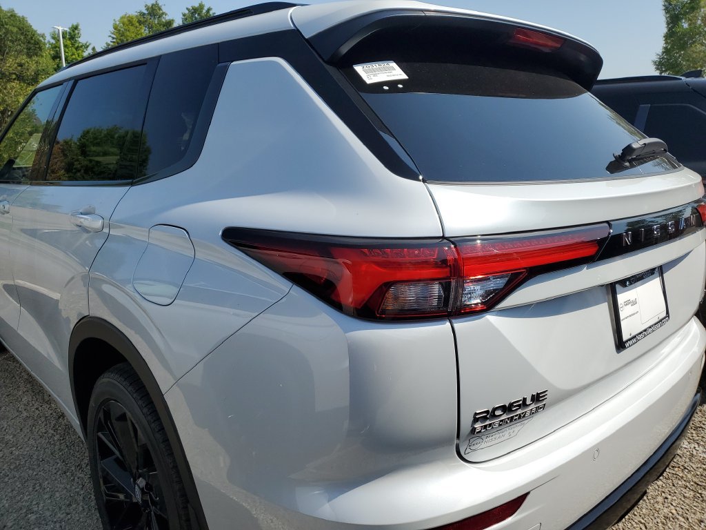 New 2026 Nissan Rogue Platinum AWD/4WD image 35