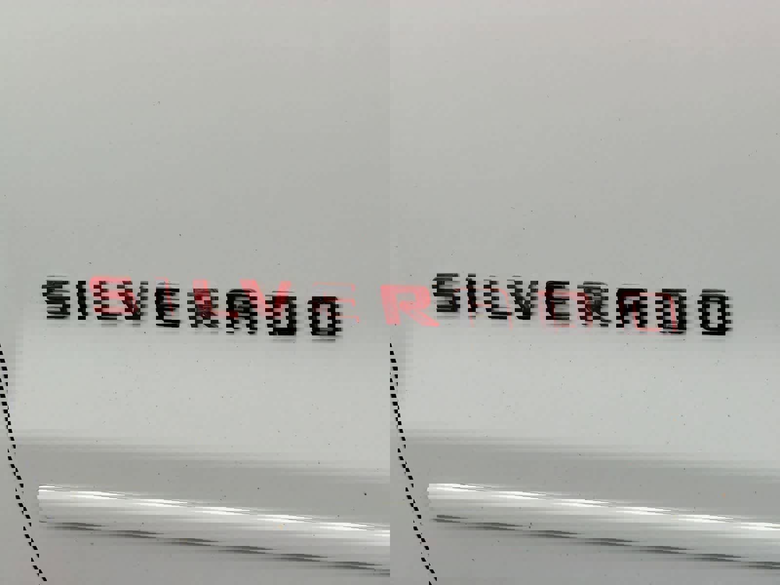 Used 2018 Chevrolet Silverado 1500 LT image 13