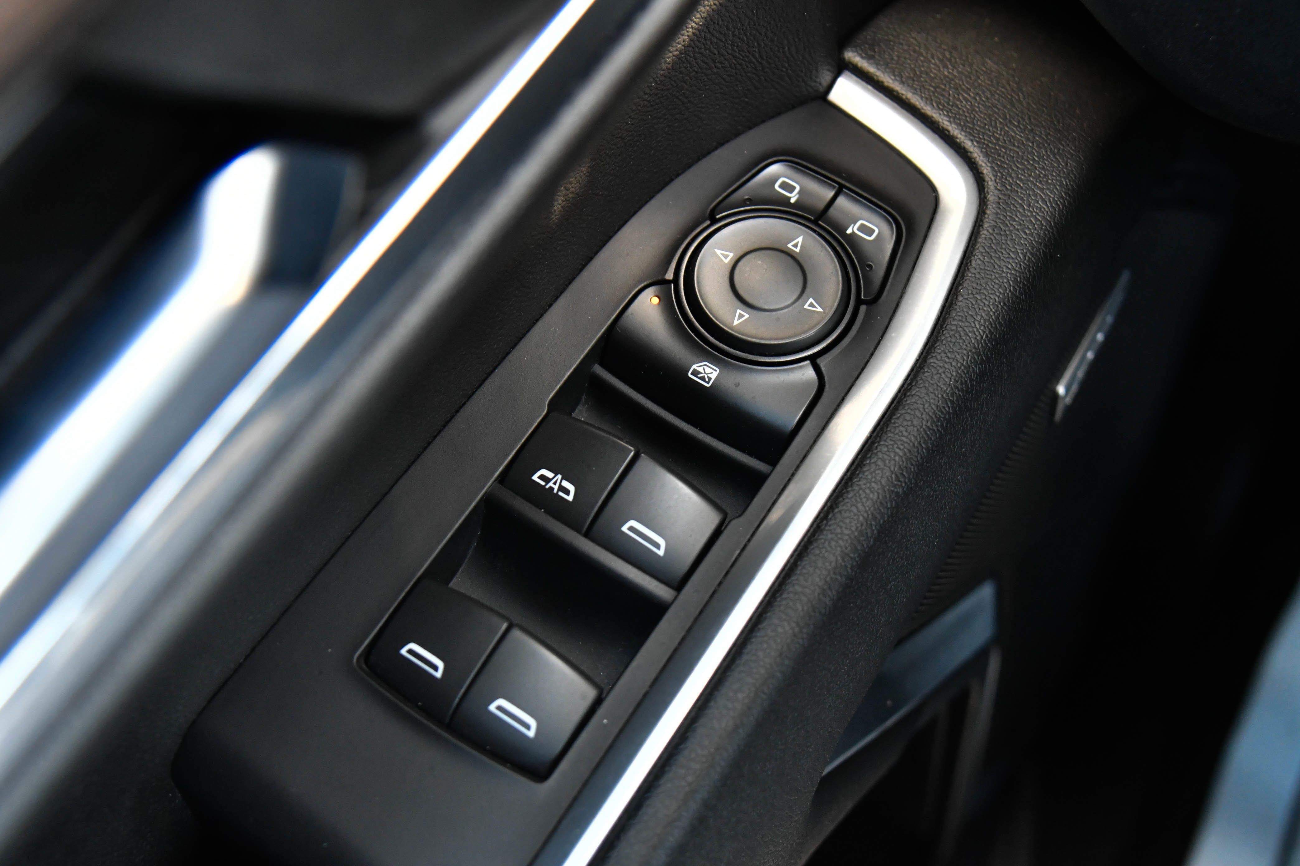 Used 2024 Chevrolet Silverado 1500 RST w/ Convenience Package II image 33