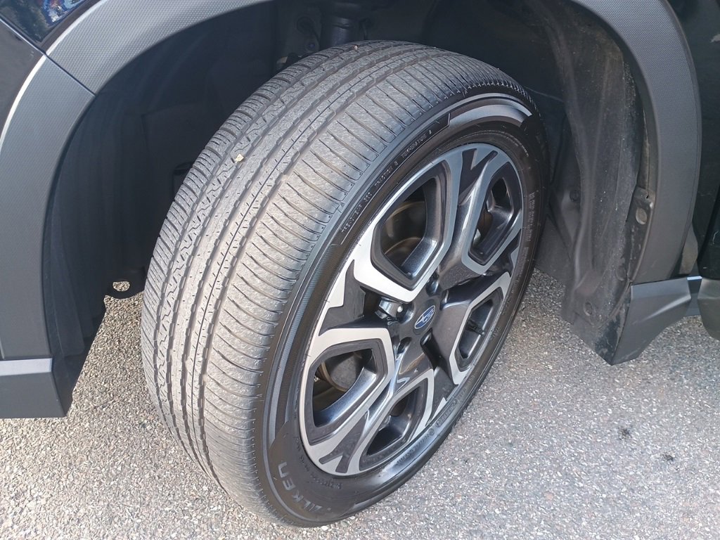 Certified 2024 Subaru Ascent Touring w/ Popular Package #2 image 10