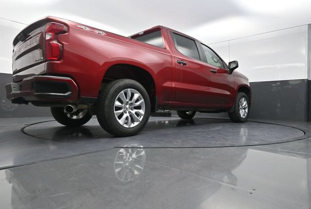 Used 2020 Chevrolet Silverado 1500 Custom w/ Custom Value Package AWD/4WD image 39