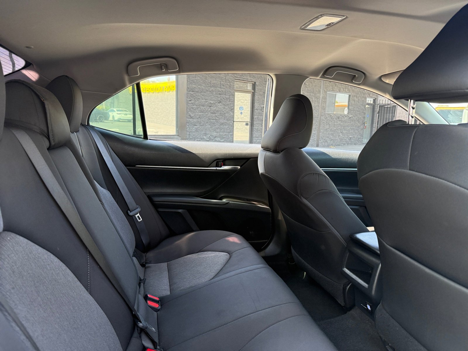 Used 2021 Toyota Camry LE image 17