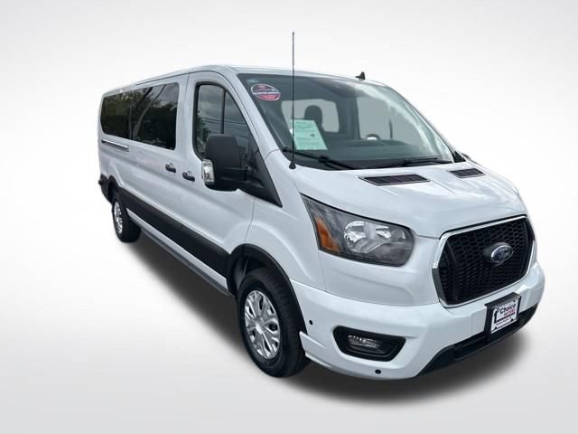 Used 2024 Ford Transit 350 XLT image 8