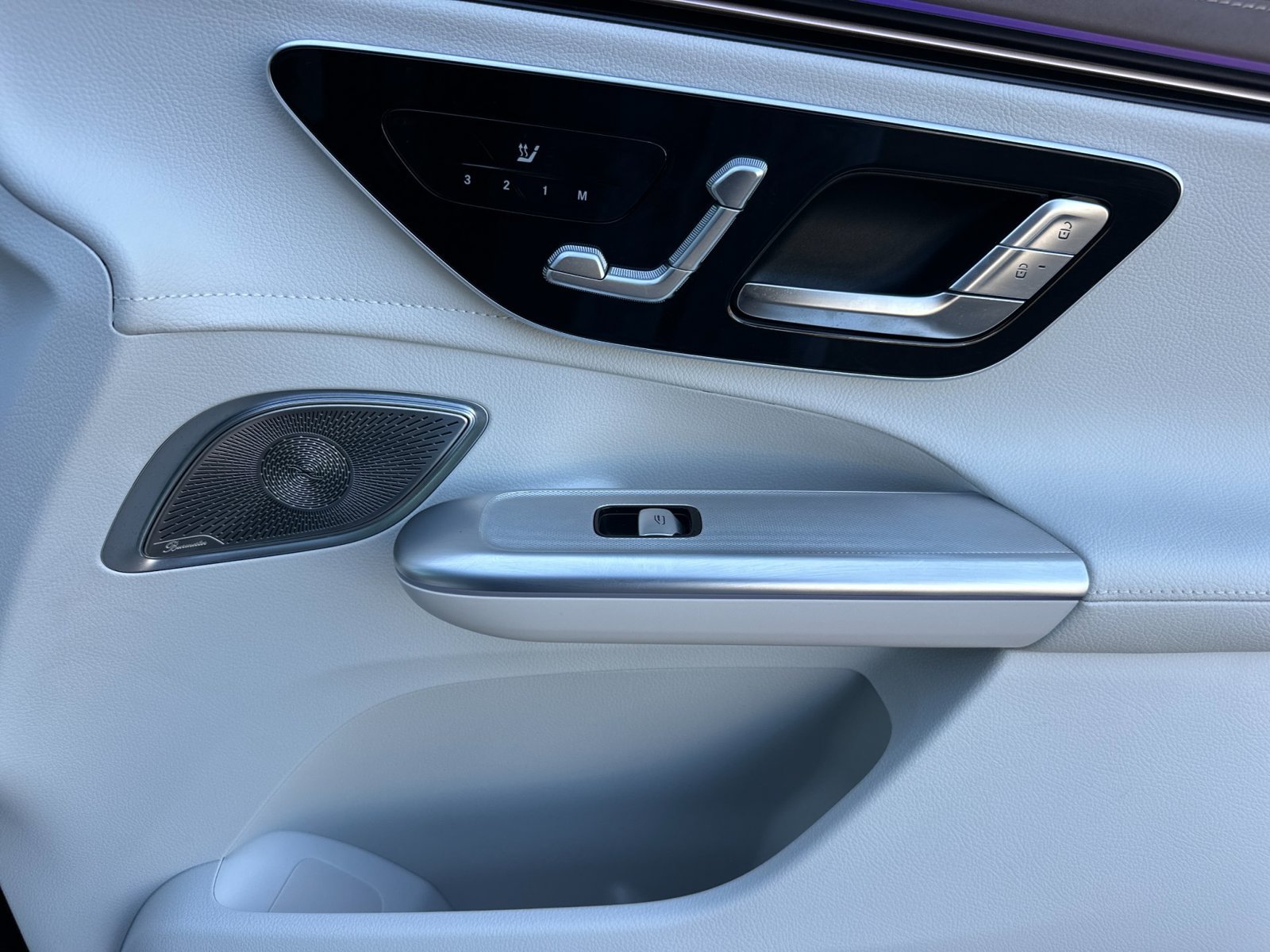 Certified 2023 Mercedes-Benz EQE 500 4MATIC SUV image 20
