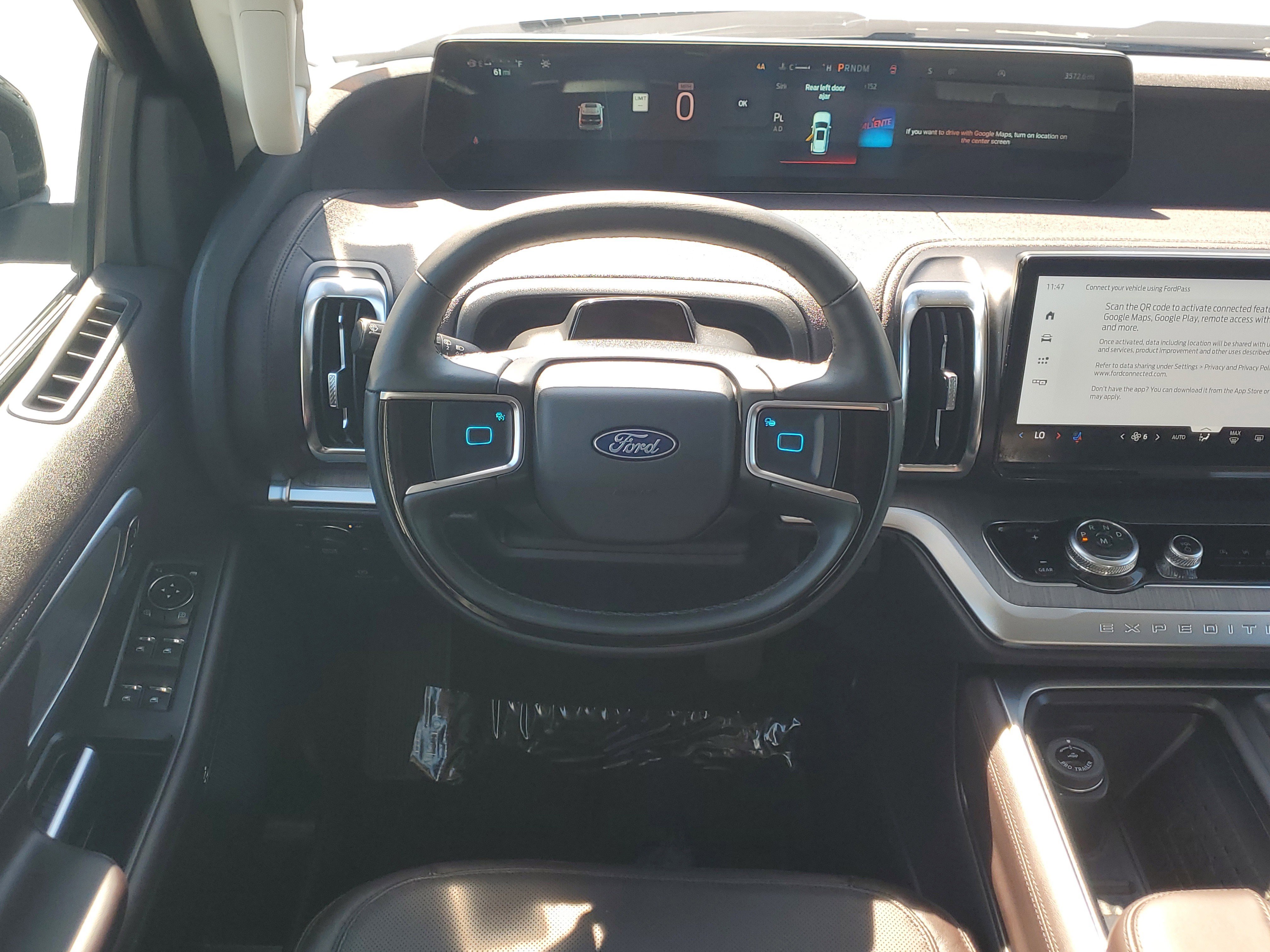 Certified 2025 Ford Expedition Platinum w/ Platinum Ultimate Package AWD/4WD image 19