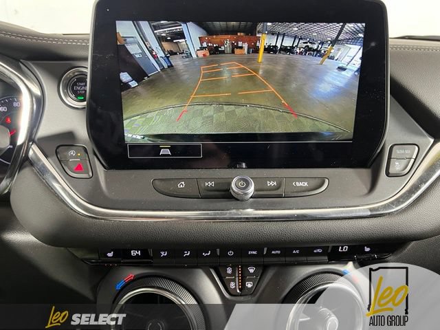 Used 2024 Chevrolet Blazer LT FWD image 18