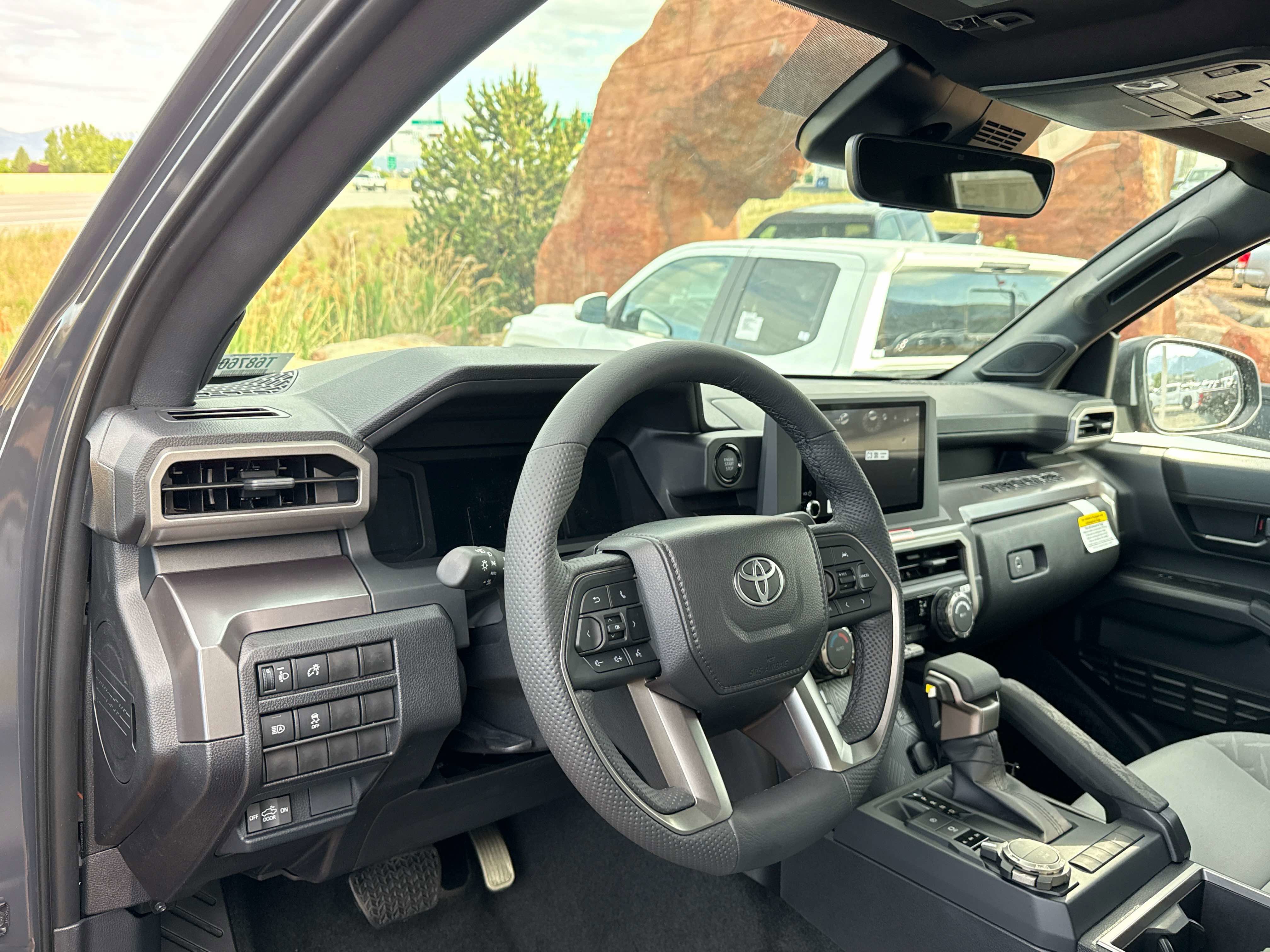 New 2026 Toyota Tacoma SR5 AWD/4WD image 7