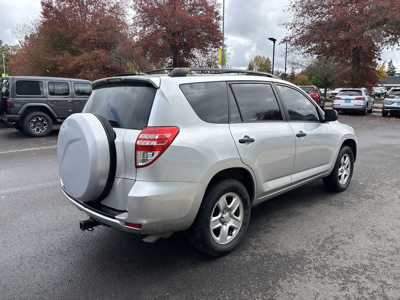 Used 2011 Toyota RAV4 2WD w/ Base L4 Extra Value Pkg image 4
