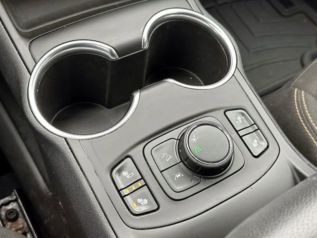 Used 2020 GMC Terrain SLE w/ Driver Convenience Package image 25