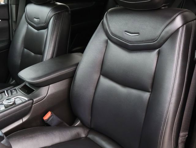 Certified 2023 Cadillac XT6 Luxury FWD image 18