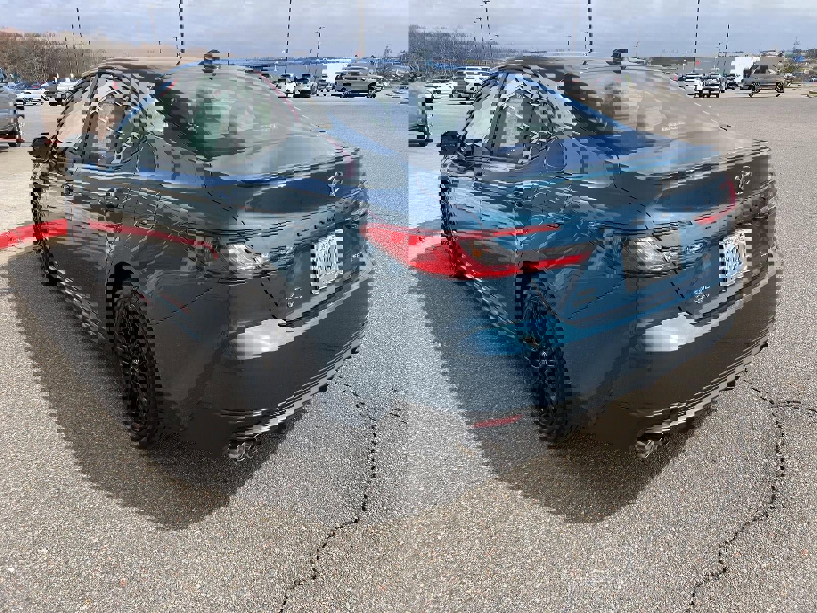 Used 2025 Toyota Camry SE w/ Multimedia Upgrade Package AWD/4WD image 11