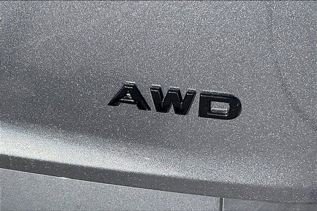 New 2026 Nissan Rogue SV image 9