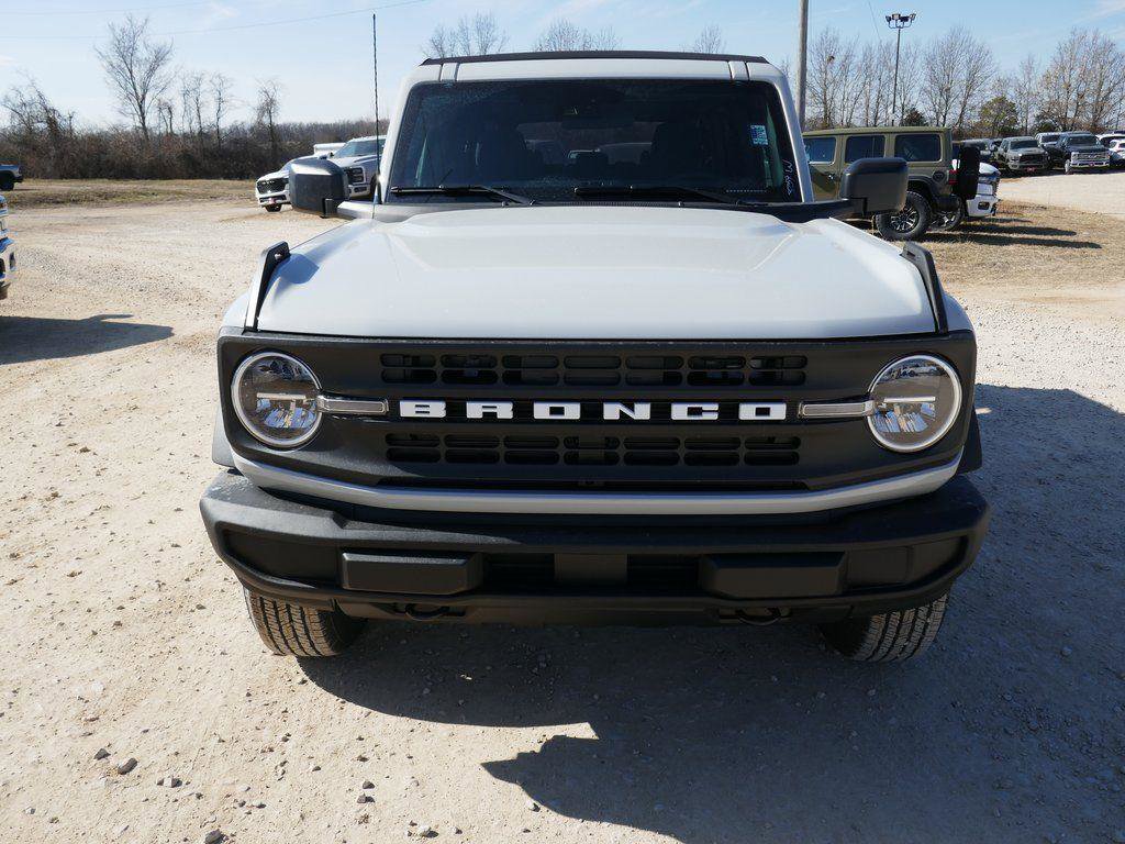 New 2026 Ford Bronco 4-Door image 8