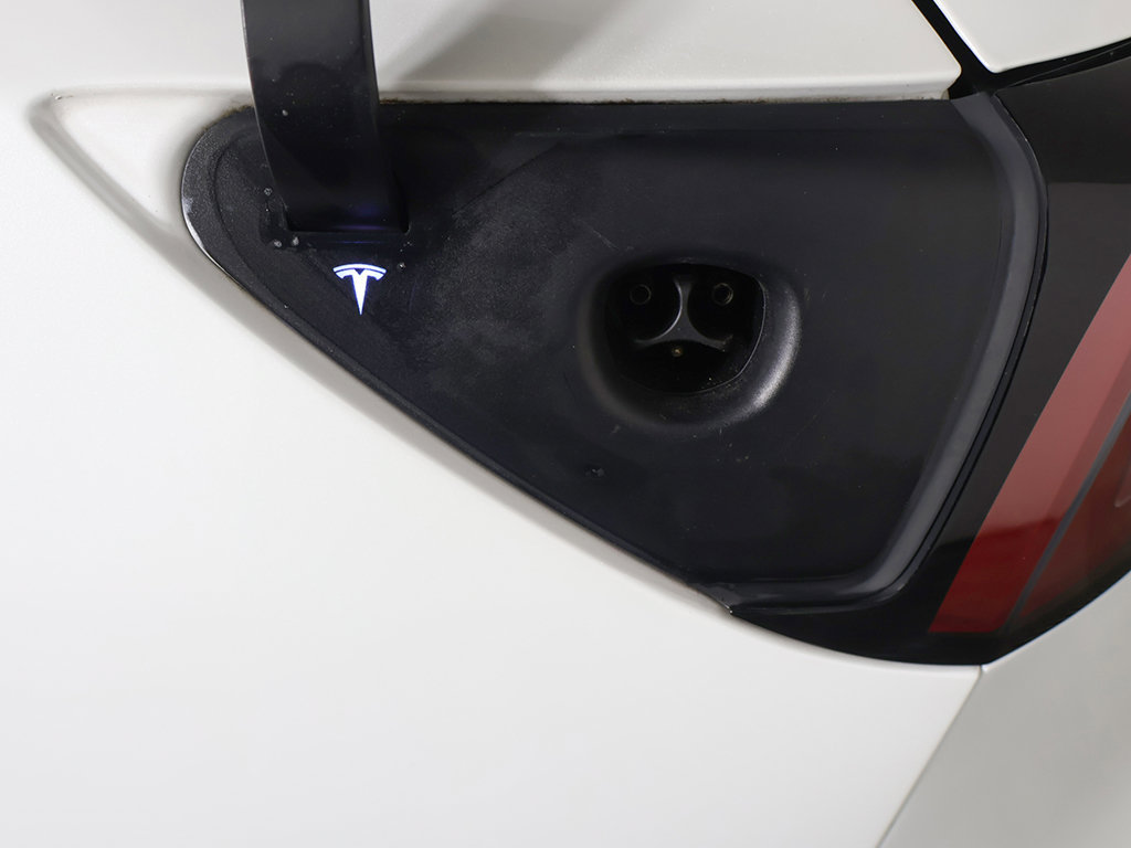 Used 2023 Tesla Model 3 Standard Range RWD image 20