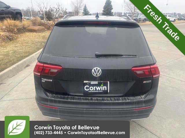 Used 2019 Volkswagen Tiguan SE w/ Panoramic Sunroof Package image 5