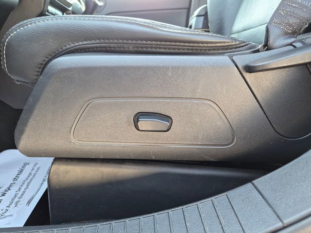 Used 2015 Jeep Patriot High Altitude AWD/4WD image 16