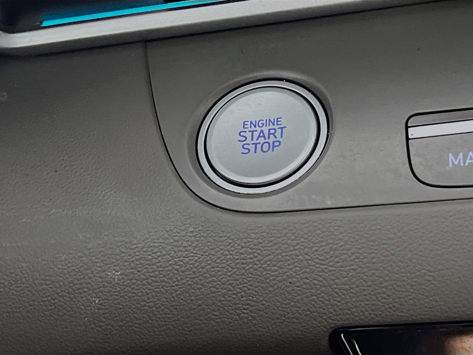 Used 2024 Hyundai Elantra Blue FWD image 23