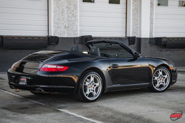 Used 2005 Porsche 911 Carrera image 5