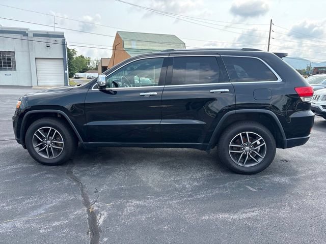 Used 2018 Jeep Grand Cherokee Limited AWD/4WD image 7