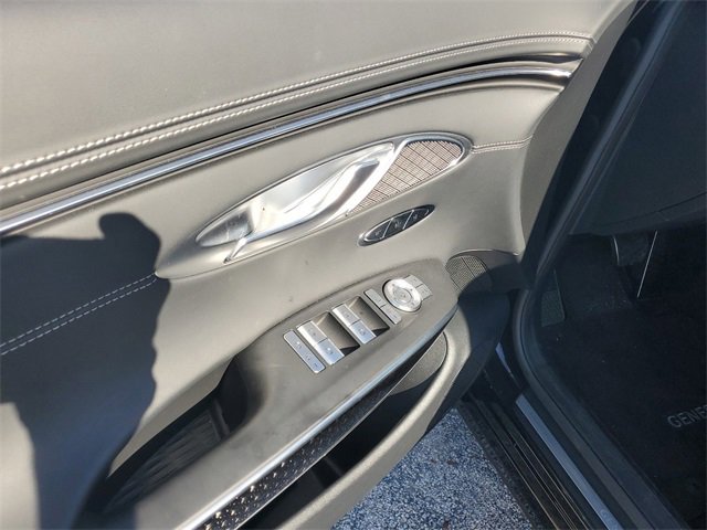 New 2024 Genesis GV70 3.5T Sport w/ Sport Prestige Package AWD/4WD image 16