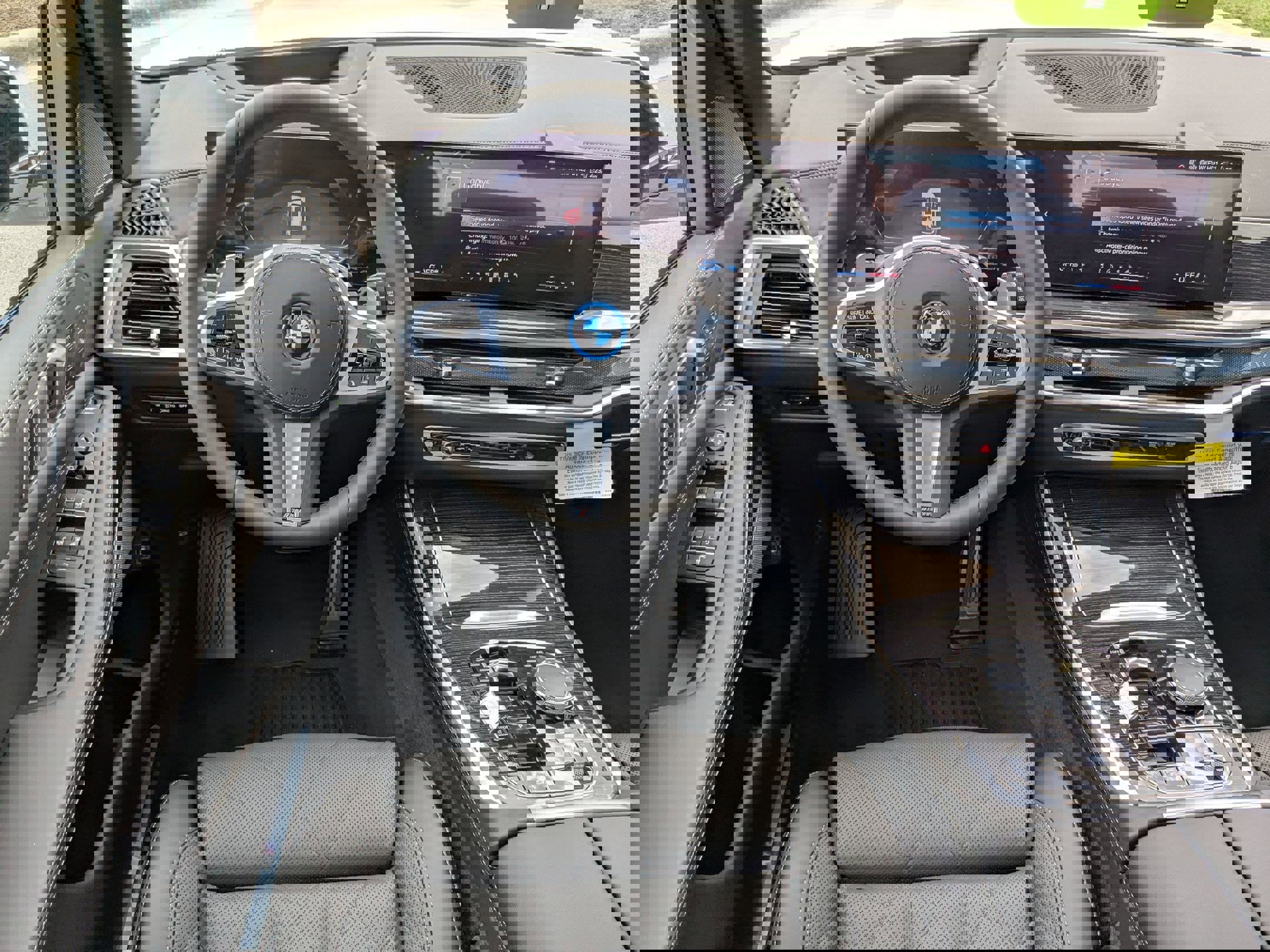 New 2026 BMW X5 xDrive50e w/ M Sport Package image 32