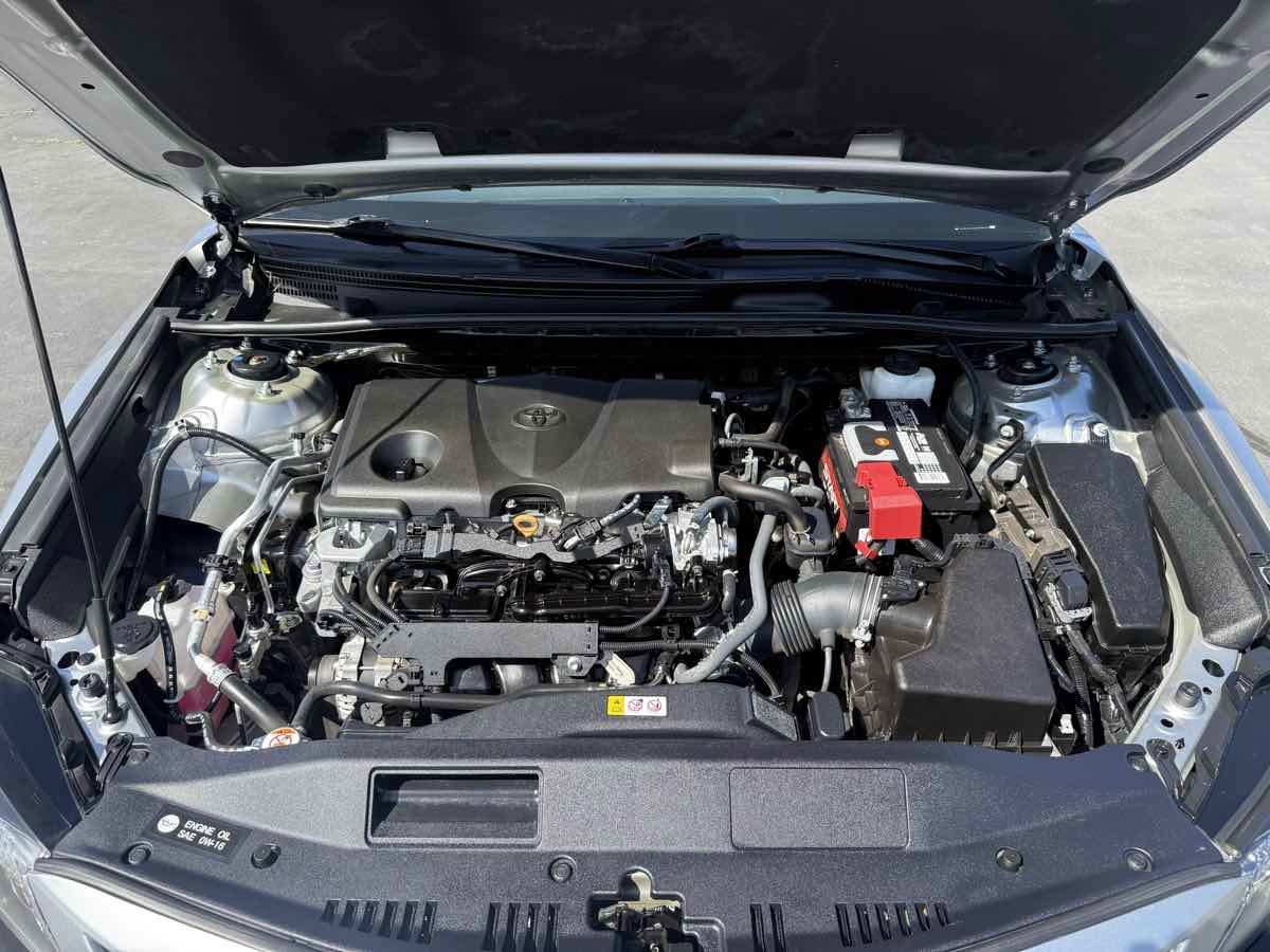 Used 2022 Toyota Camry SE w/ Convenience Package FWD image 10