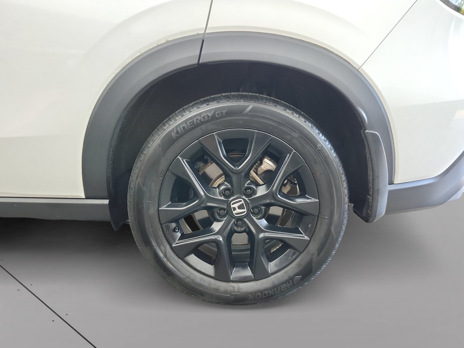Used 2025 Honda HR-V Sport image 15