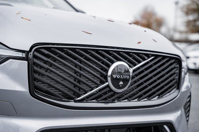 New 2026 Volvo XC60 B5 Ultra w/ Protection Package Premier image 11