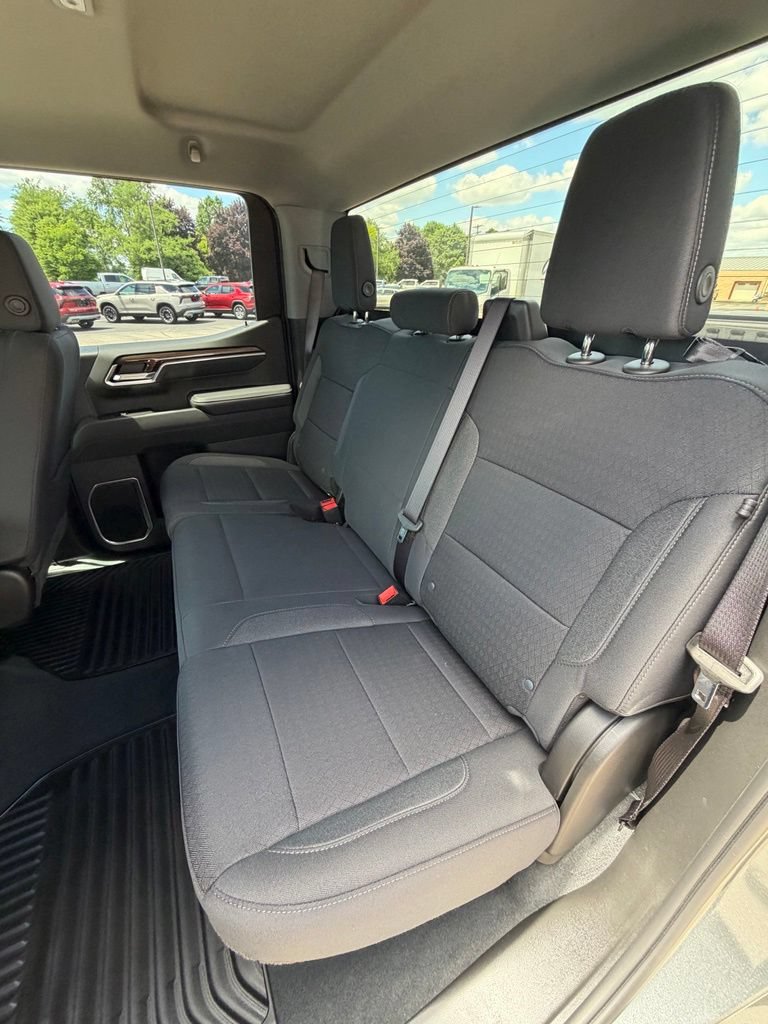 New 2026 Chevrolet Silverado 1500 LT AWD/4WD image 9