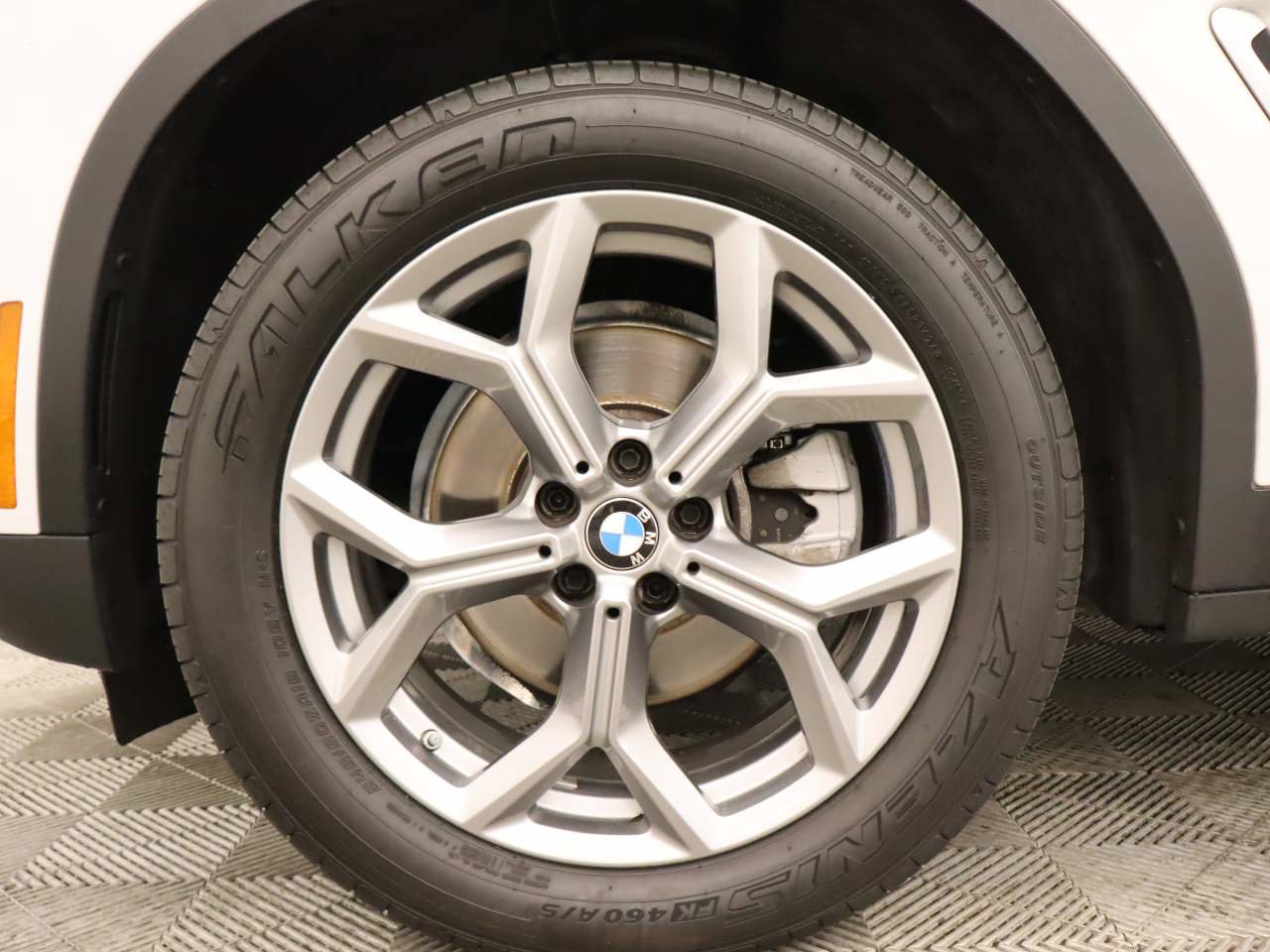 Used 2024 BMW X3 sDrive30i image 6