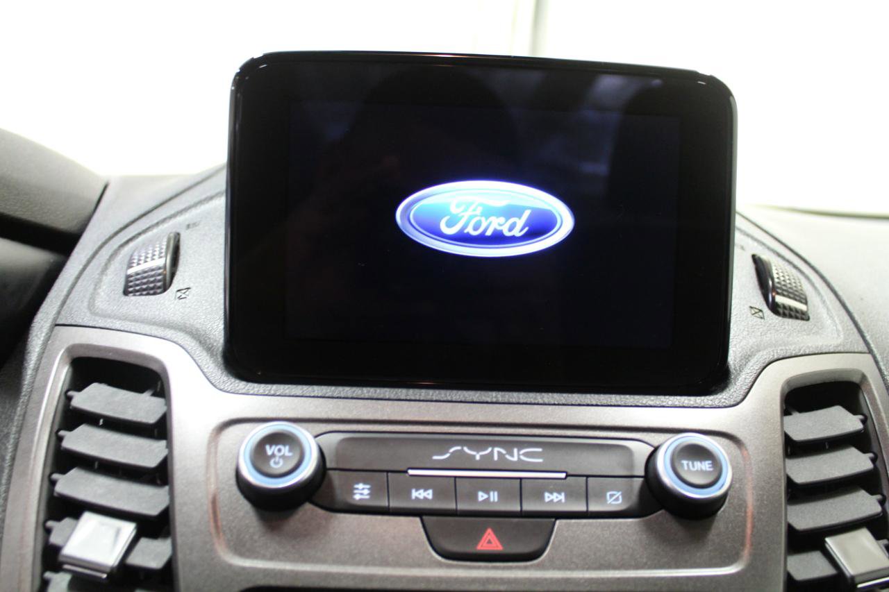Used 2023 Ford Transit Connect XL image 12