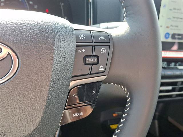Certified 2026 Toyota Camry SE w/ Convenience Package FWD image 19