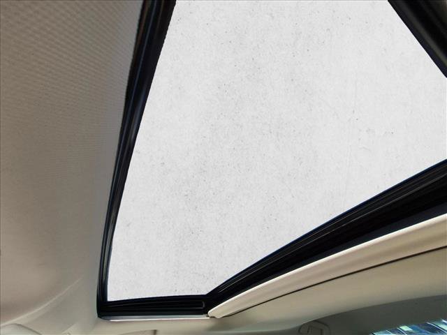 Used 2025 Lexus ES 300h w/ Technology Package FWD image 10