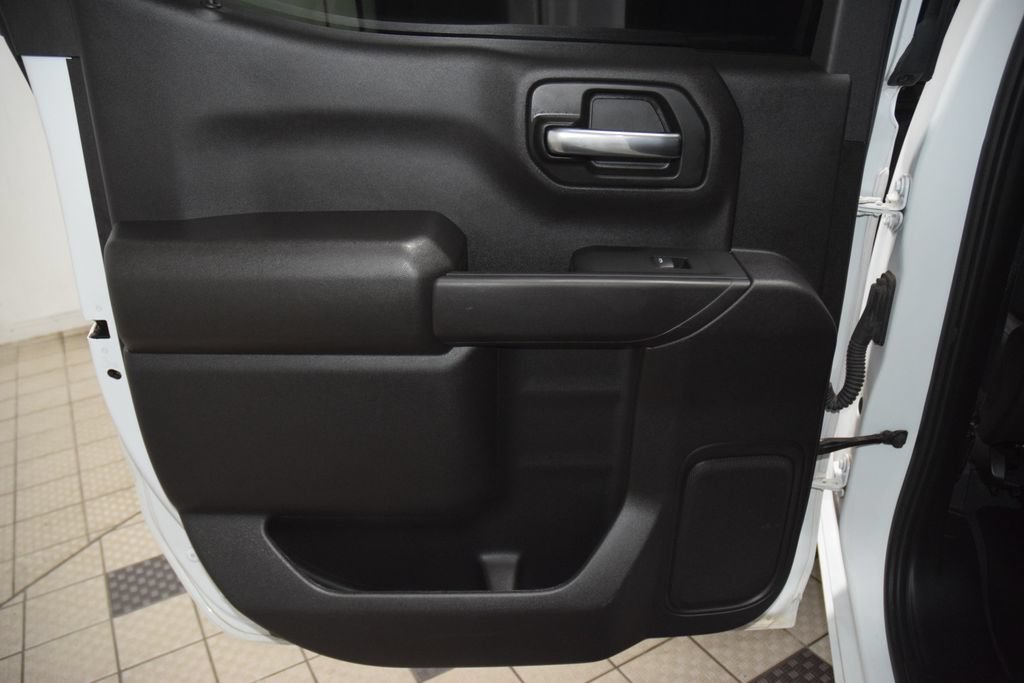 Used 2024 Chevrolet Silverado 1500 Custom AWD/4WD image 44