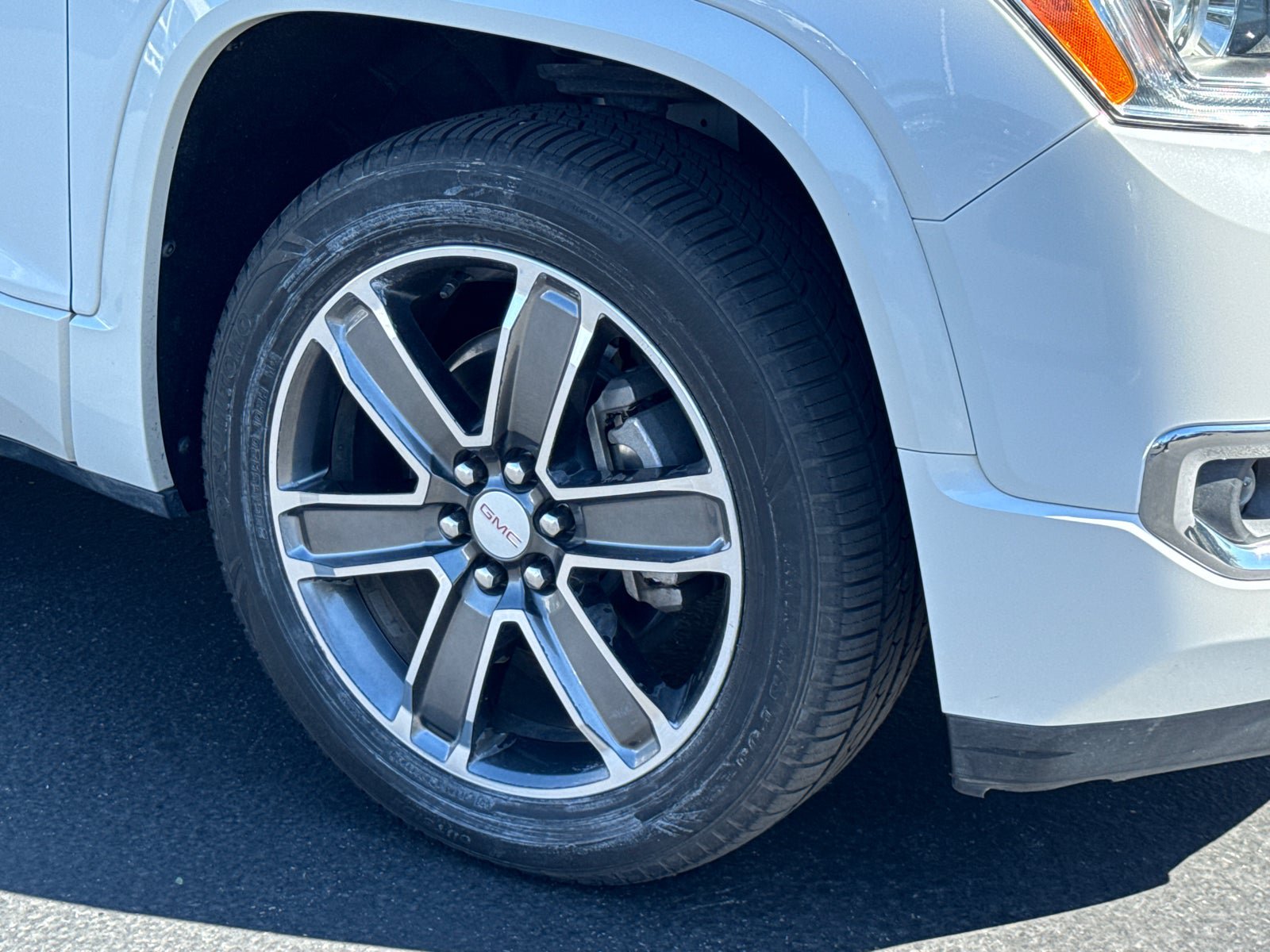 Certified 2017 GMC Acadia Denali w/ Technology Package FWD image 6