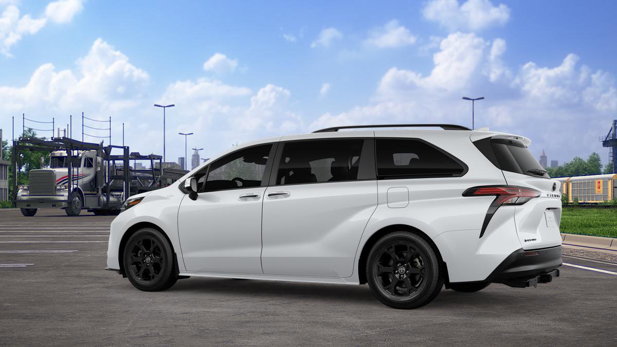 New 2026 Toyota Sienna XLE Woodland Edition image 7
