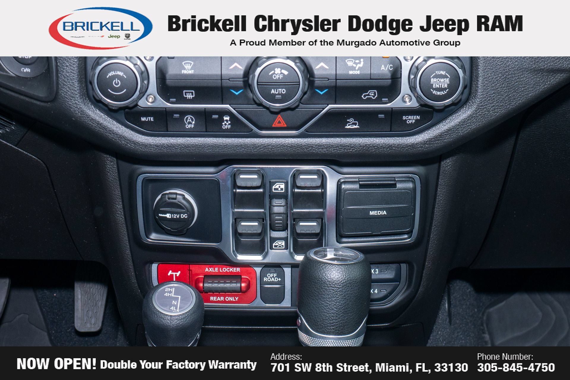 Used 2025 Jeep Gladiator Sport AWD/4WD image 22