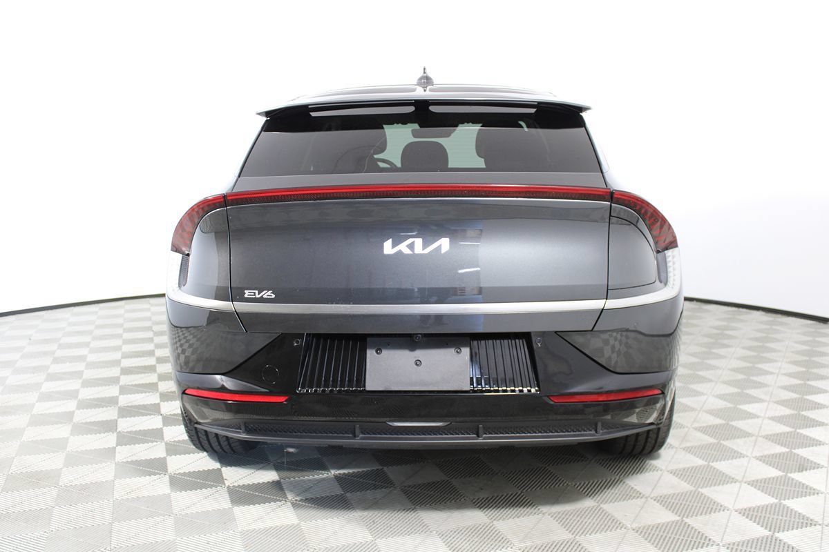 Used 2024 Kia EV6 Wind w/ Wind Technology Package RWD image 30