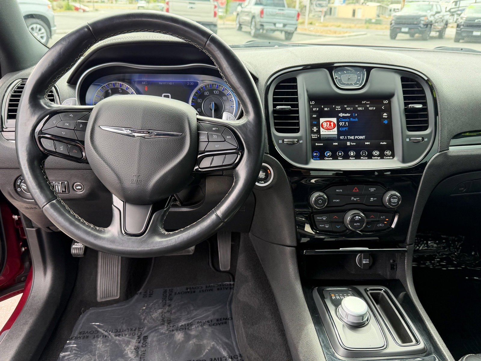 Used 2022 Chrysler 300 S w/ Comfort Group image 13