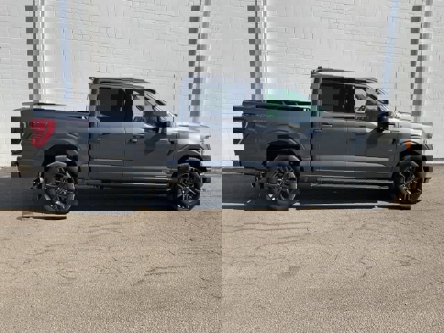 Used 2022 Ford F150 XLT w/ Equipment Group 302A High image 3