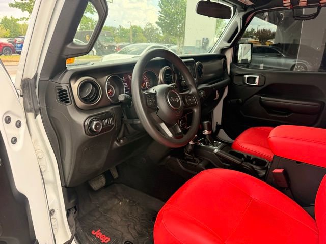 Used 2018 Jeep Wrangler Unlimited Sport image 13