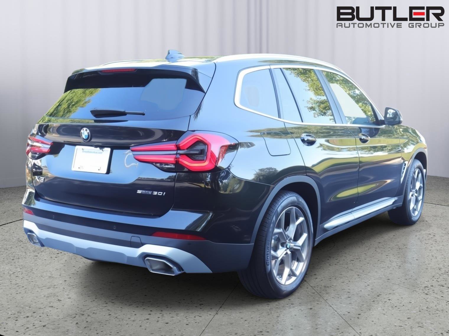 Used 2024 BMW X3 sDrive30i w/ Premium Package w/ZPA RWD image 8