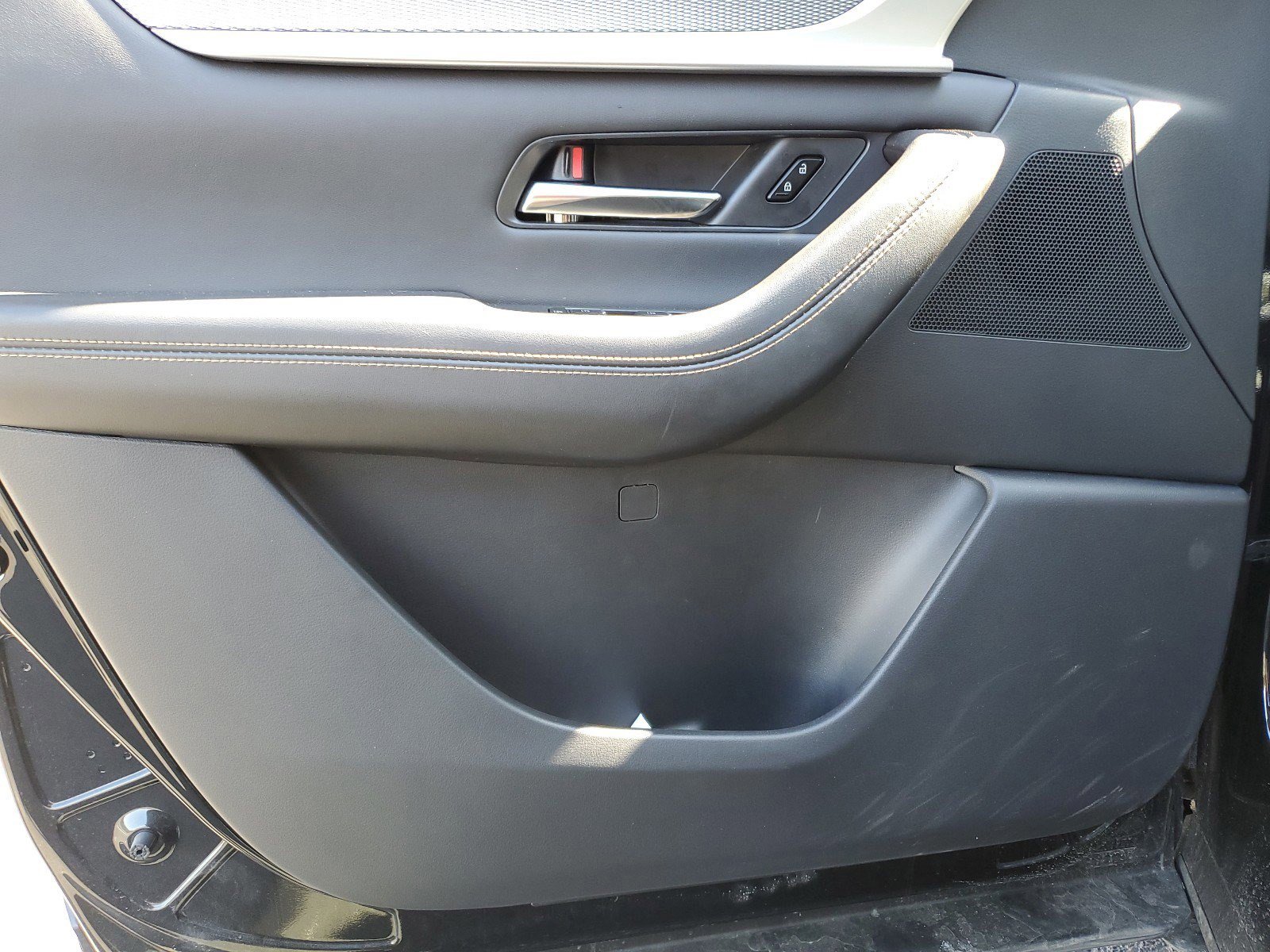 Used 2025 MAZDA CX-70 Plug-In Hybrid w/ Premium Plus image 20